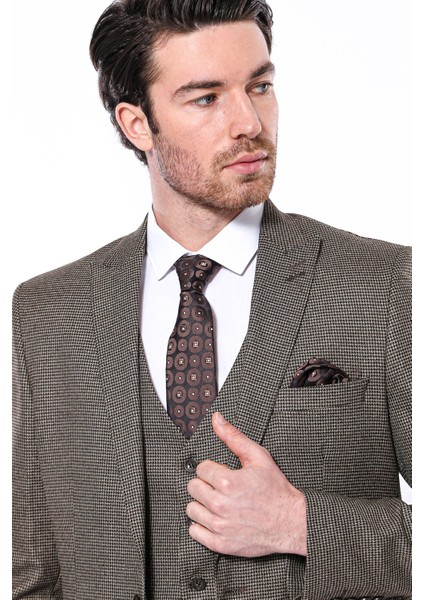 Erkek Kahverengi Kare Desenli Sivri Yaka Slim Fit Ceket