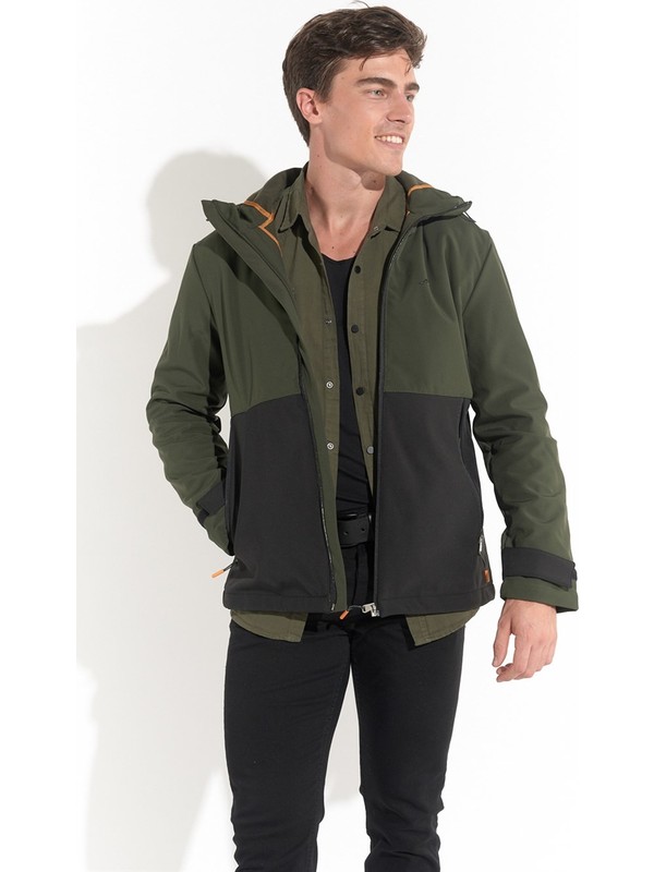 Softshell Erkek Su Ve Ruzgar Gecirmez Kapusonlu Fume Mont Fiyatlari Ve Ozellikleri