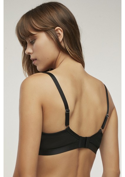 Siyah Curvy Lace Sütyen fırsatları