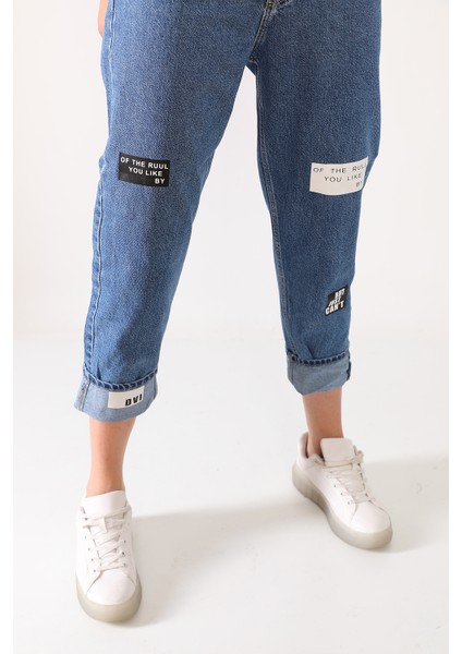 Baskılı Mavi Mom Jeans Kot Pantolon