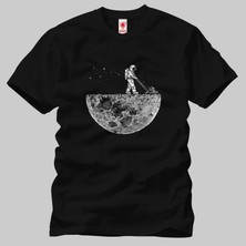 Crazy Astronaut Moon Erkek Tişört