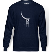 Tshirthane Astronot Aya Asılı Astronot Baskılı İndigo Mavi Lacivert Erkek Örme Sweatshirt Uzun kol