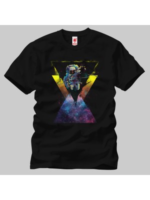 Crazy Black Hole Triangle In Space Erkek Tişört