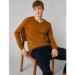 Erkek V Yaka Uzun Kollu Kazak