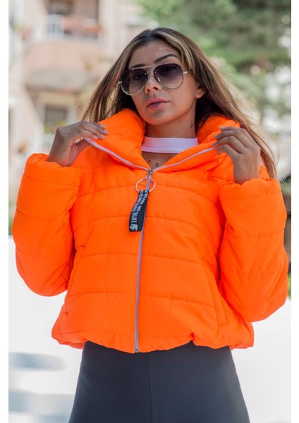 Kadın Turuncu Şişme Dik Yaka Fermuar Kapamalı Mont fırsatları