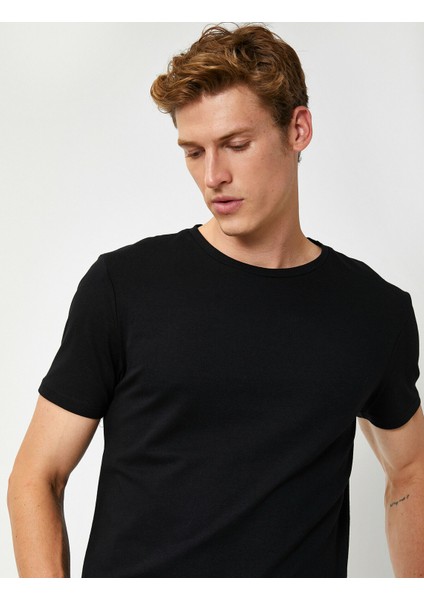Erkek Bisiklet Yaka Kısa Kollu Basic T-Shirt