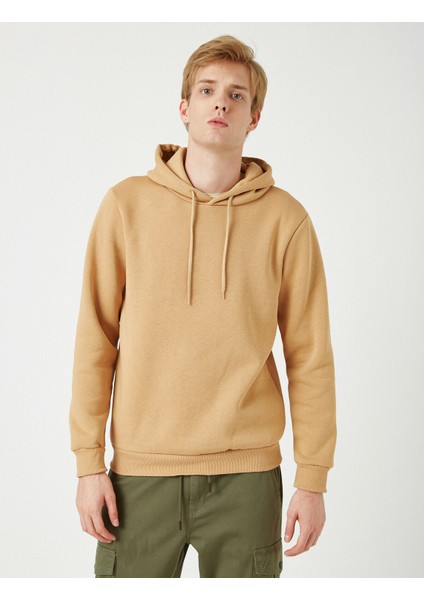 Erkek Kapüşonlu Uzun Kollu Sweatshirt