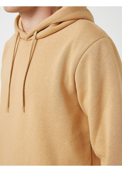 Erkek Kapüşonlu Uzun Kollu Sweatshirt