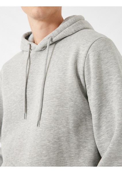 Erkek Kapüşonlu Uzun Kollu Sweatshirt