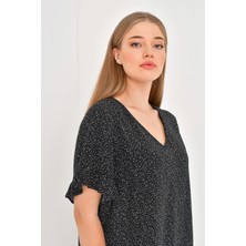 Myline Eteği ve Kolları Fırfırlı Elbise