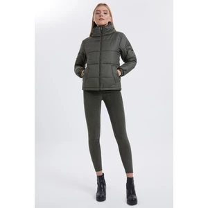 Lee Cooper Olında Kadın Mont