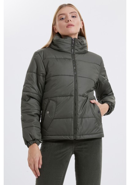 Olında Kadın Mont fiyatları