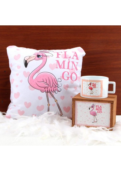 Flamingo Puf Yastık Flamingo Tasarımlı Ahşap Kutulu Kupa Hediye Seti