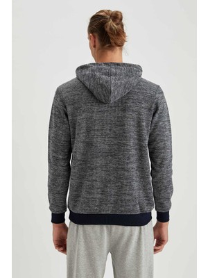 Defacto Disconnected Baskılı Kapüşonlu Regular Fit Sweatshirt S2839AZ20WN