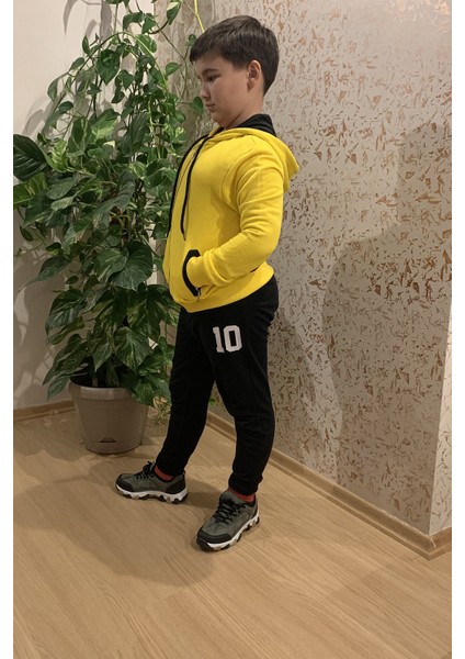 Erkek Çocuk Sarı Fermuarlı Kapşonlu Baskılı Sweatshirt