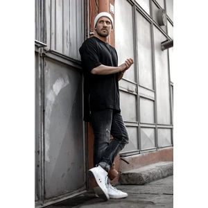 Siyah Fermuar Detaylı T-Shirt 1KXE1-44339-02