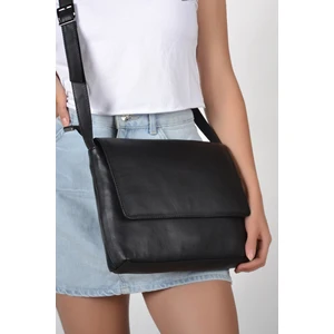 Doğan Şahan Kadın Hakiki Deri Çanta