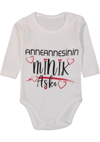 Anneannesinin Minik Aşkı Yazılı Çıtçıtlı Badi