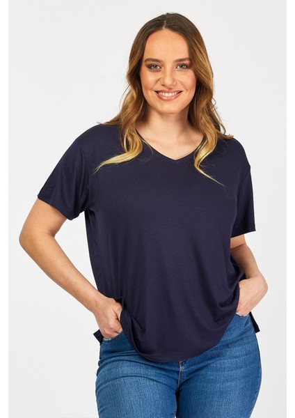 Kadın Büyük Beden Basic T-Shirt