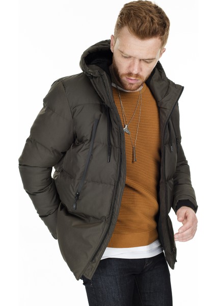 Kapüşonlu Suya ve Rüzgara Dayanıklı Soğuk Geçirmez Slim Fit Mont Erkek MONT 5717101 fırsatları