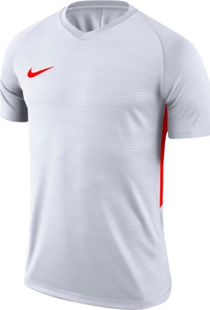 white t shirt nike
