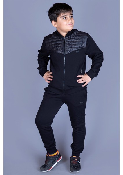 Erkek Çocuk Garnili Takım