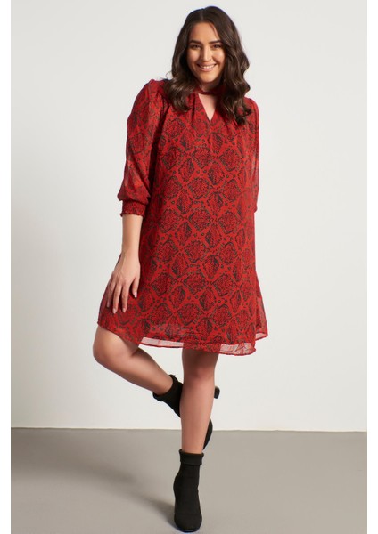 Yaka Detaylı Gipeli Şifon Elbise fiyatları