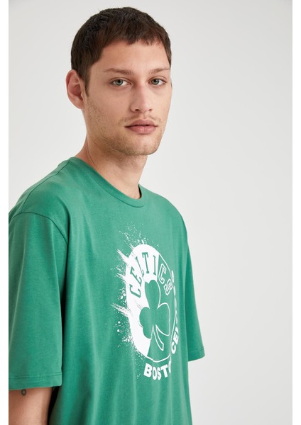 NBA Lisanslı Oversize Fit Pamuklu Tişört indirimleri