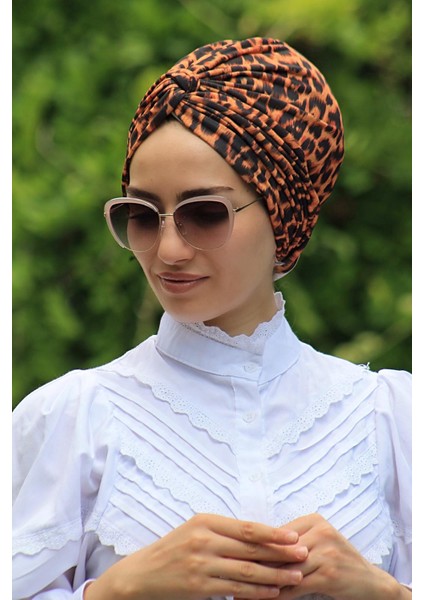 Leopar Desenli Hazır Olmayan Dolama Bone