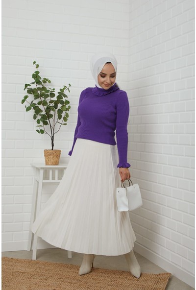 Essah Moda Kadın Beyaz Piliseli Uzun Etek - MEBYZ000129
