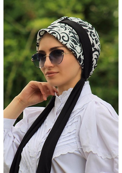 Çilek Desenli Şapka Bone