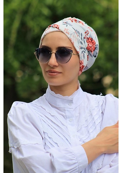Desenli Çapraz Bone Gül Desen