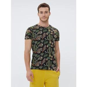 2024589 Erkek T-Shirt