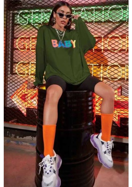 Mad Girls Haki Baby Baskılı Sweatshirt MG791 fiyatları