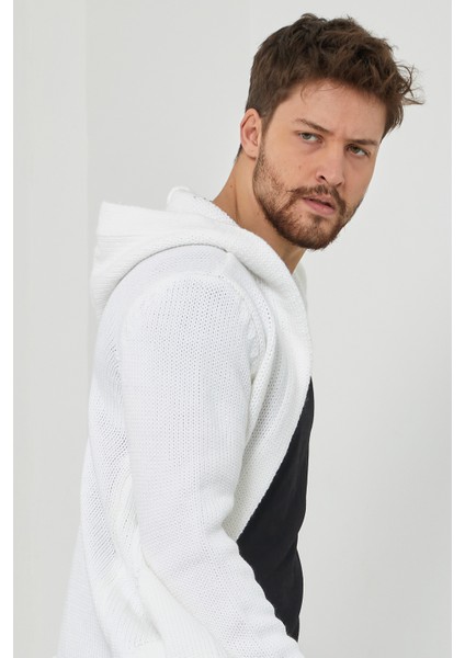 Erkek Beyaz Desenli Triko HIRKA-HRK8085R04S