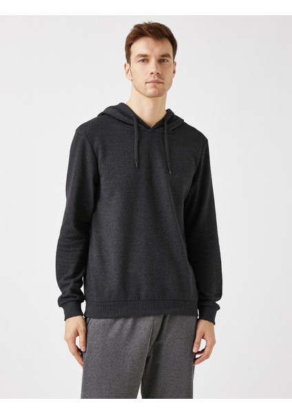 Kapüşonlu Pamuklu Uzun Kollu Basic Sweatshirt modelleri