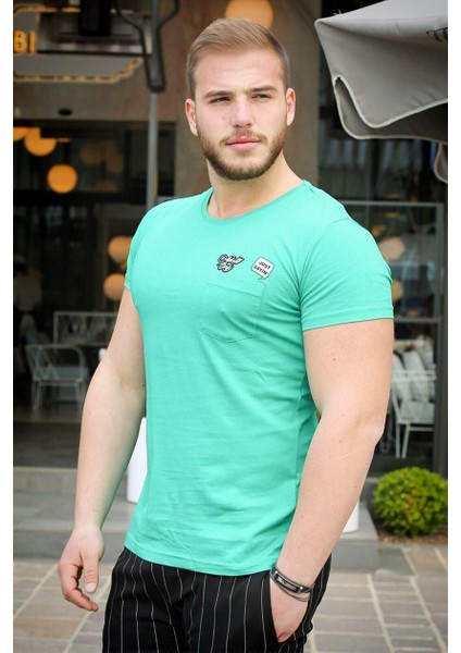 Arma Detaylı Yeşil T-Shirt 3037