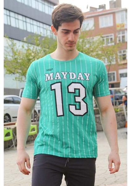 Yeşil Çizgi Detaylı Baskılı T-Shirt 3008