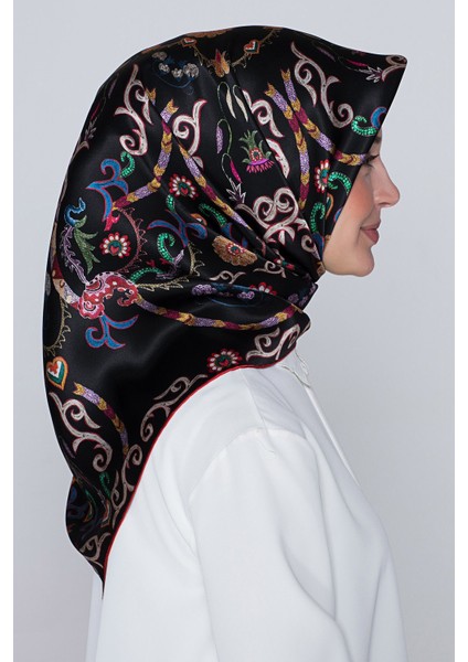 Yeni Sezon Nostalji Serisi Ipek Twill Eşarp 8039D-09