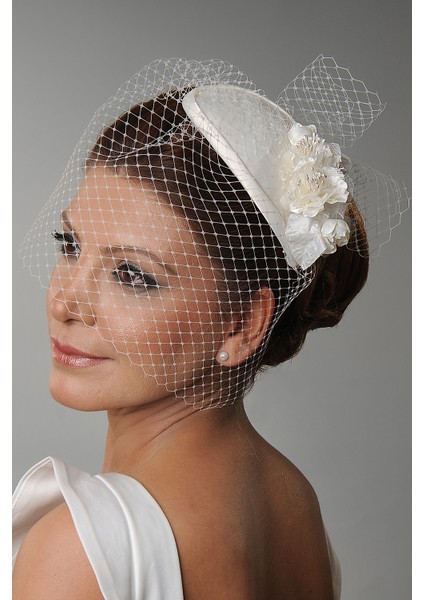 Gelin Nikah Şapkası