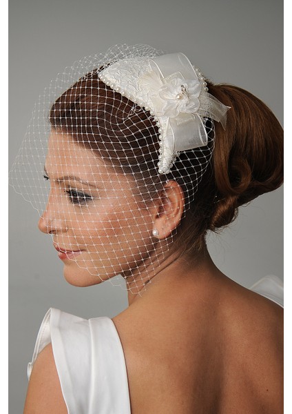 Gelin Nikah Şapkası