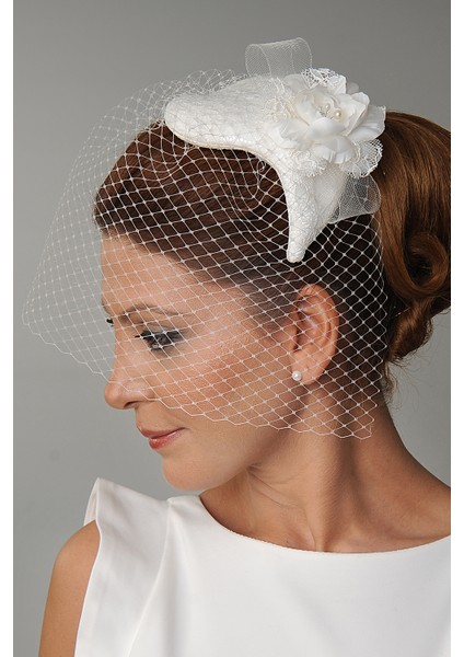 Gelin Nikah Şapkası