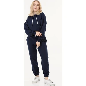 İkmal Crop Model Kapşonlu Takım