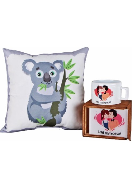 Setkanalı Koala Tasarımlı Puf Yastık Seni Seviyorum Ahşap Doğal Kutulu Kupa Sevgiliye Set