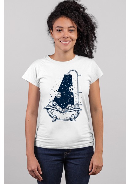 Astro Duş Beyaz Kısa Kollu Kadın T-Shirt