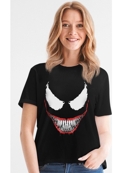 Timsah Dişler Siyah Kısa Kollu Kadın T-Shirt