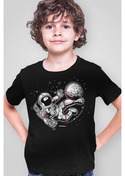 Futbolcu Astronot Siyah Kısa Kollu Kız Erkek Uniseks Çocuk T-Shirt