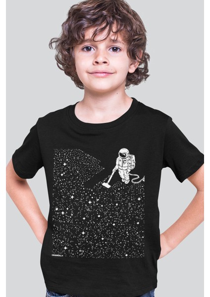 Süpürgeli Astronot Siyah Kısa Kollu Kız Erkek Uniseks Çocuk T-Shirt
