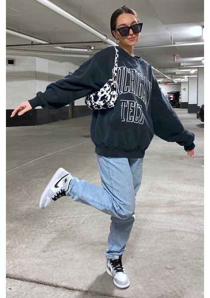 Mad Girls Siyah Kadın Sweatshirt MG922 fırsatları