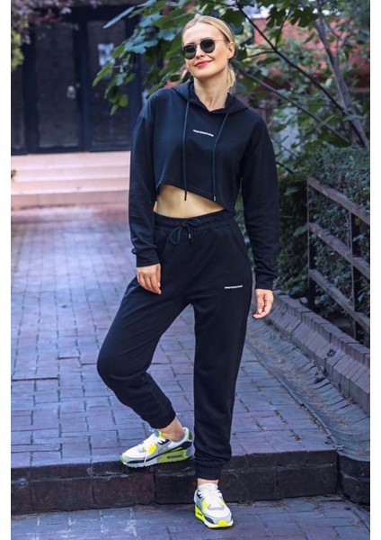 Mad Girls Siyah Kapüşonlu Kadın Eşofman Takımı MG465-3